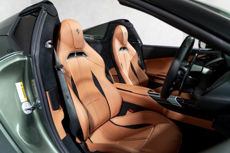 Ferrari 12 Cilindri SPIDER. £15K GLOSS BLACK EXTERIOR PACK. CARBON WHEEL & LEDs. LIFT. 14