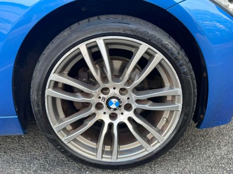 BMW 3 Series 2.0 320d xDrive M Sport Auto 4WD 5dr 54