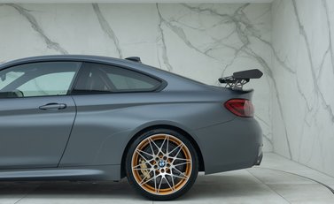 BMW M4 GTS 58