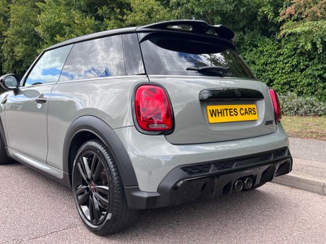 Mini Hatch 2.0 Cooper S Sport Steptronic Euro 6 (s/s) 3dr 44