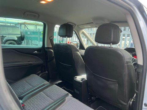 Vauxhall Zafira 2.0 Zafira Tourer SE CDTi 5dr 12