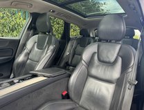 Volvo XC60 2.0 T5 Inscription Pro SUV 5dr Petrol Auto AWD Euro 6 (s/s) (254 ps) 8