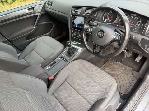 Volkswagen Golf 1.5 Golf SE Nav TSi Evo 5dr 19
