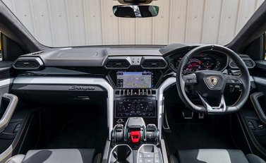 Lamborghini Urus 19