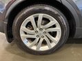 Land Rover Discovery 3.0 TD V6 HSE Auto 4WD Euro 6 (s/s) 5dr 38