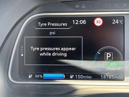 Nissan LEAF Leaf Tekna Electric 110Kw 39kWh (AUTOMATIC) 5dr 28