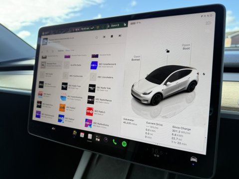 Tesla Model Y (Dual Motor) Performance SUV 5dr Electric Auto 4WDE (426 bhp) 43