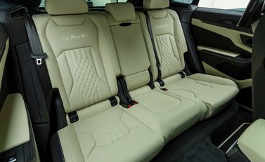 Lamborghini Urus S 13