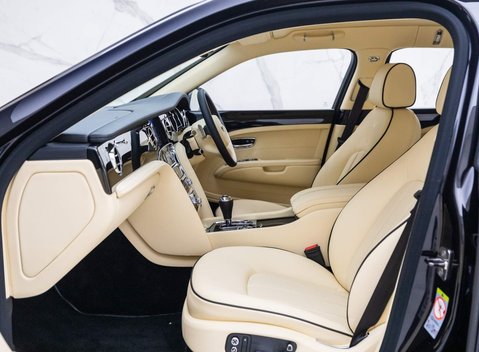 Bentley Mulsanne V8 10