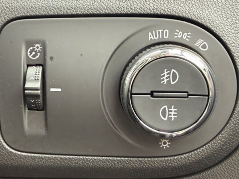 Vauxhall Crossland 1.2 Turbo [130] Ultimate 5dr Auto 31