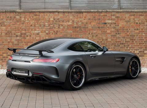 Mercedes-Benz AMG GT R GT R 7