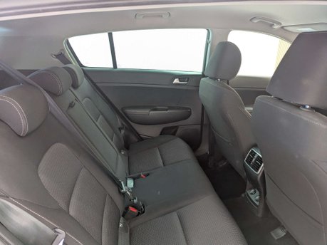 Kia Sportage 1.6 Sportage 2 CRDi ISG Semi-Auto 5dr 45