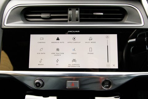 Jaguar I-Pace BLACK 28