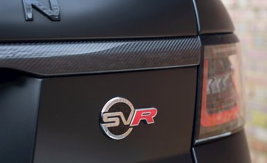 Land Rover Range Rover Sport 5.0 SVR Urban 33