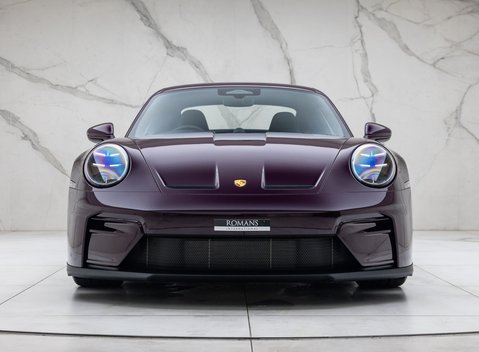 Porsche 911 GT3 TOURING (992.2) 4