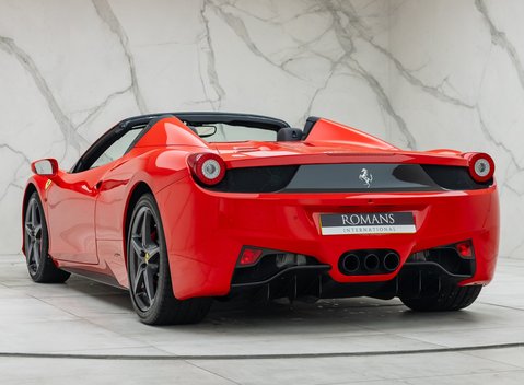 Ferrari 458 SPIDER 10