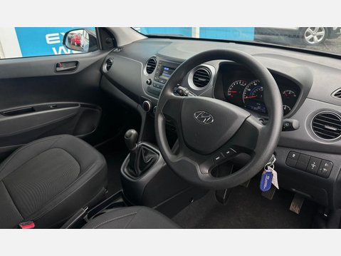 Hyundai i10 1.0 S Hatchback 5dr Petrol Manual Euro 6 (66 ps) 7
