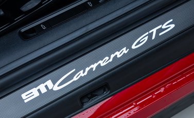 Porsche 911 Carrera GTS (992) 30