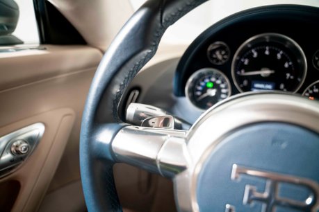 Bugatti Veyron 16.4. NOW SOLD. SIMILAR REQUIRED. PLEASE CALL 01903 254800. 33