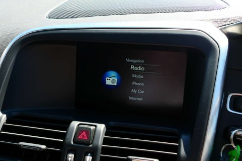 Volvo XC60 2.4 XC60 SE Luxury Nav D5 AWD Auto 4WD 5dr 24
