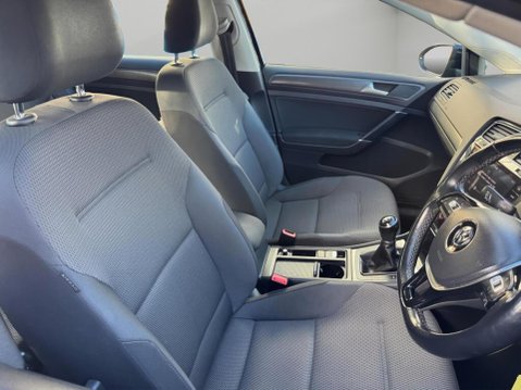 Volkswagen Golf 2.0 TDI BlueMotion Tech SE Euro 6 (s/s) 5dr 7