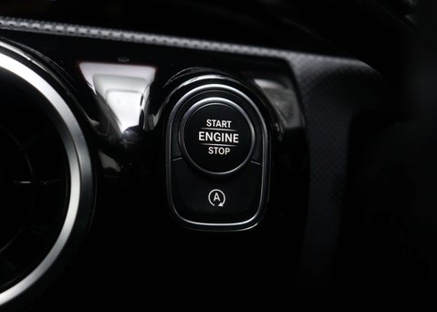 Mercedes-Benz A Class 2.0 A 200 D AMG Line Auto 5dr 31