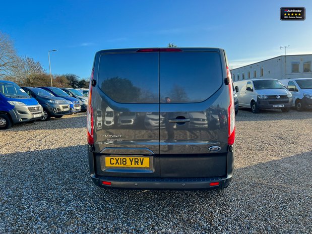 Ford Transit Custom SWB L1H1 Limited 290 Air Con Alloys Camera Nav Sensors EURO 6 NO VAT 7