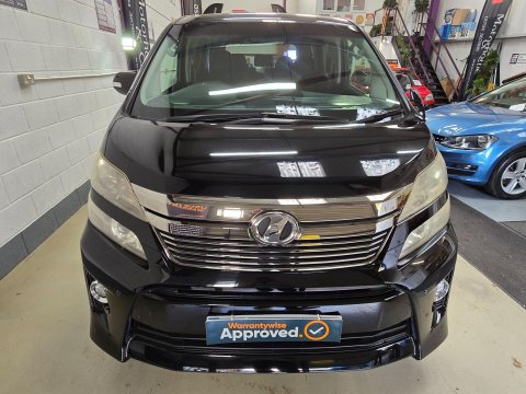 Toyota Vellfire 16