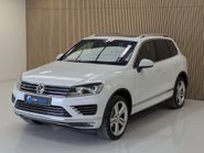 Volkswagen Touareg 3.0 Touareg V6 R-Line+ TDI BlueMotion Technology Auto 4WD 5dr 10