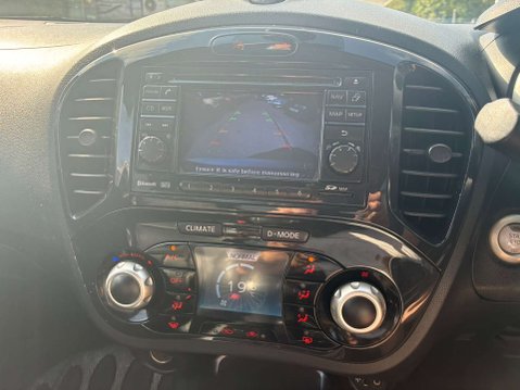Nissan Juke 1.6 Tekna SUV 5dr Petrol CVT Euro 5 (117 ps) 26