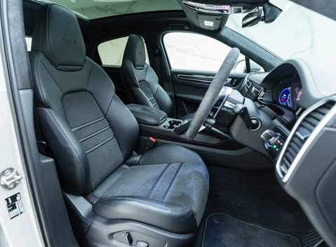 Porsche Cayenne GTS Coupe 9