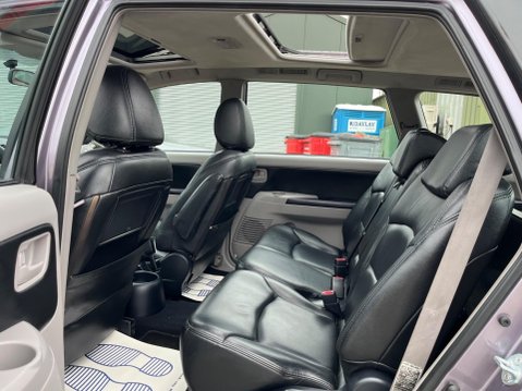 Mitsubishi Grandis 2.4 Elegance 5dr 10