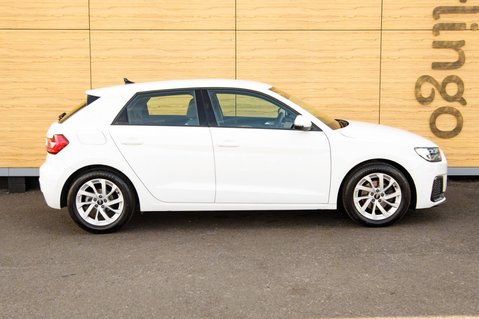 Audi A1 SPORTBACK TFSI SPORT 8