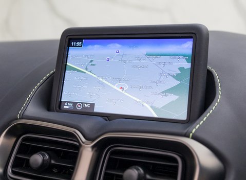 Aston Martin V8 Vantage Roadster F1 Edition 17