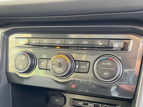 Volkswagen Tiguan 2.0 Tiguan R-Line Tech TDI Semi-Auto 5dr 33