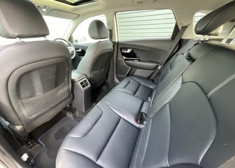 Kia Niro 4 14