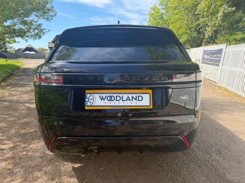 Land Rover Range Rover Velar R-DYNAMIC SE 19