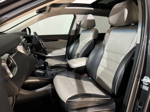 Kia Sorento CRDI KX-4 ISG 14