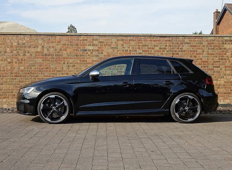 Audi RS3 Sportback 7