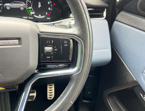 Land Rover Range Rover Evoque 1.5 Range Rover Evoque R-Dynamic SE P300e Auto 4WD 5dr 25
