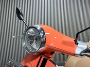 Piaggio Vespa Primavera 2018 ONLY 13K LONG MOT GREAT COLOUR SCHEME 125CC SCOOTER 38