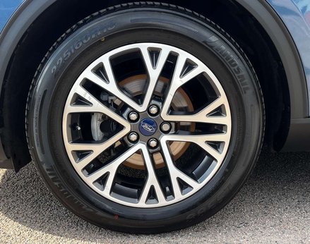 Ford Kuga 1.5 Kuga Titanium Edition 5dr 12