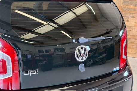 Volkswagen Up 1.0 High up! Hatchback 5dr Petrol Manual Euro 6 (75 ps) 54