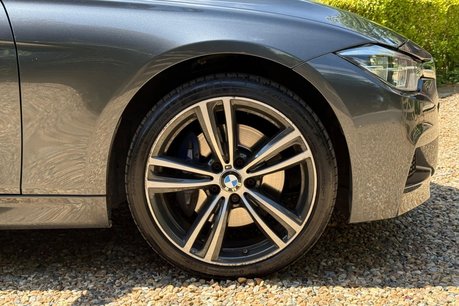 BMW 3 Series 320I XDRIVE M SPORT TOURING 39
