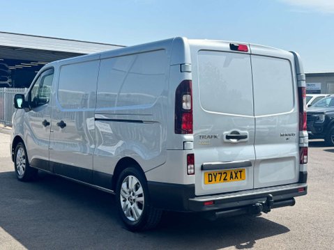 Renault Trafic 2.0 dCi Blue LL30 Sport Panel Van 5dr Diesel Manual L2 H1 Euro 6 (s/s) (130 19