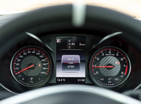 Mercedes-Benz C Class C63 S Coupe 15