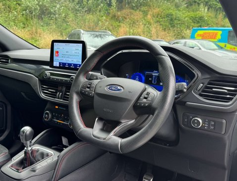 Ford Kuga 2.0 Kuga ST-Line X EcoBlue MHEV 5dr 17