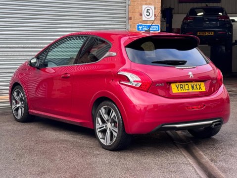 Peugeot 208 1.6 THP GTi Hatchback 3dr Petrol Manual Euro 5 (200 ps) 24
