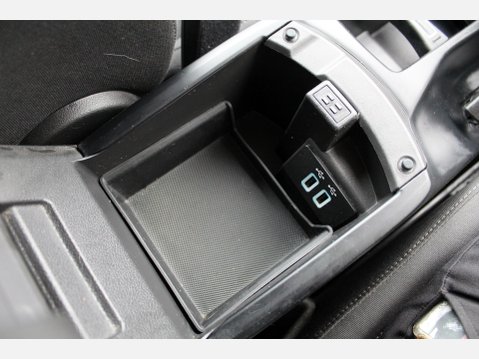 Ford C-Max TITANIUM 33