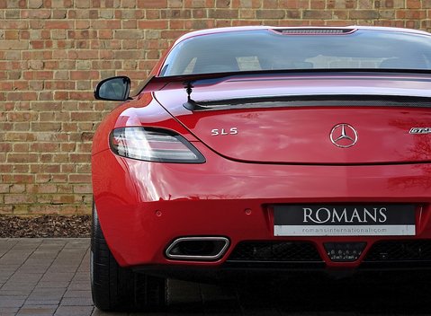 Mercedes-Benz SLS AMG GT Final Edition 11